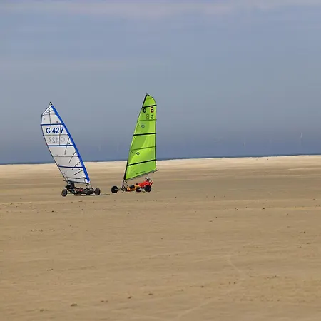 116 Qm - Exclusive Vor Der Kueste Ostfrieslands Negenmeerten