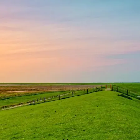 116 Qm - Exclusive Vor Der Kueste Ostfrieslands Negenmeerten